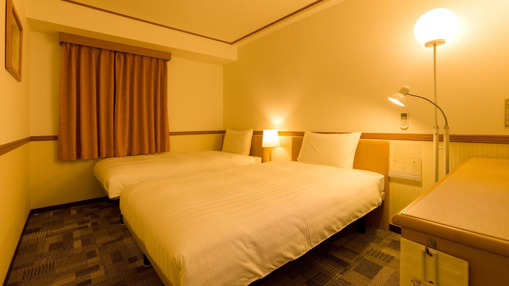 Toyoko Inn Hakata Nishi-Nakasu Фукуока Номер фото